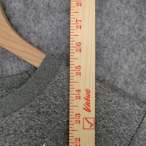 Nike Shirt Mens Large Gray Dri-FIT The Nike Tee Swoosh Athletic Running Training - Picture 7 of 8